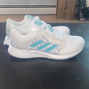 Adidas womens Edge Lux 4 Primeblue Running Shoe